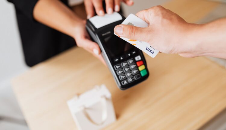 Cartão Santander Elite Visa Signature: Vantagens e Como Aproveitar